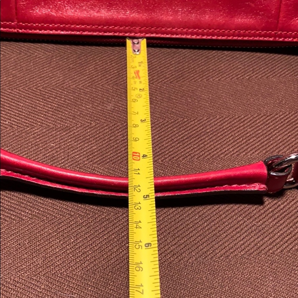 Coach leather shoulder bag w/3 charms amazing/rare - Picture 15 of 16